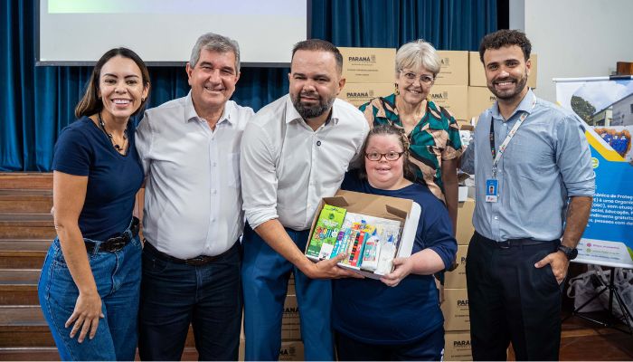  Alunos das Apaes do Paraná começam a receber kits com materiais escolares